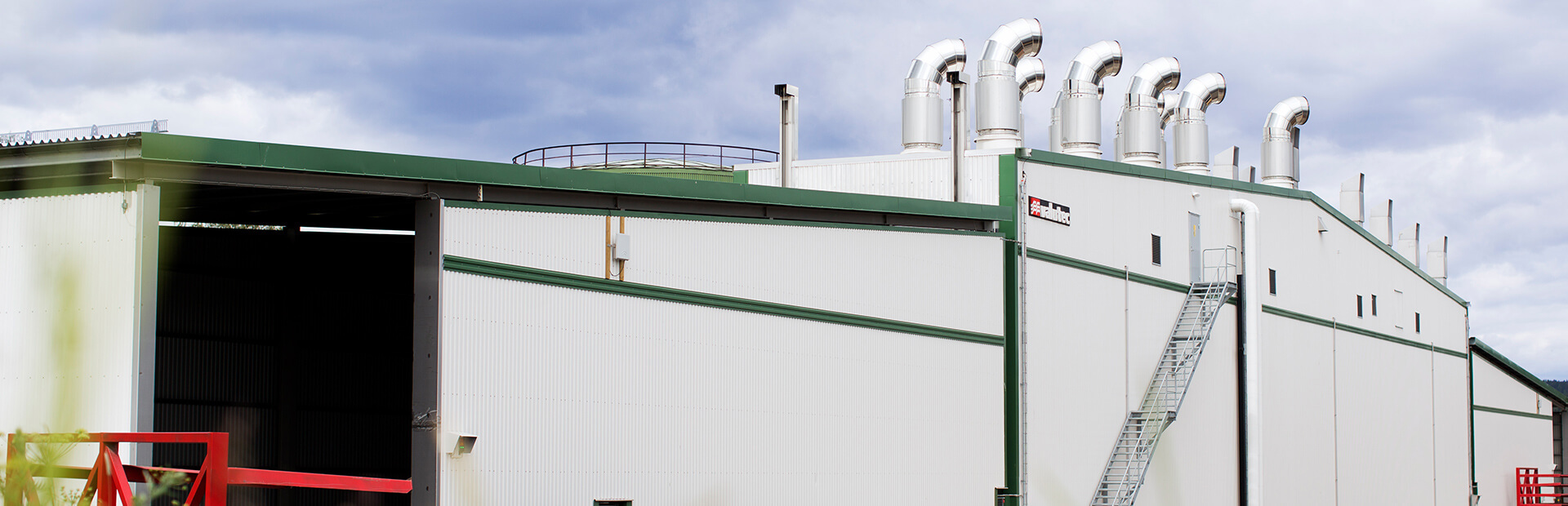 Valutec kanaltork TC med gröna detaljer och flera ventilationskanaler på taket